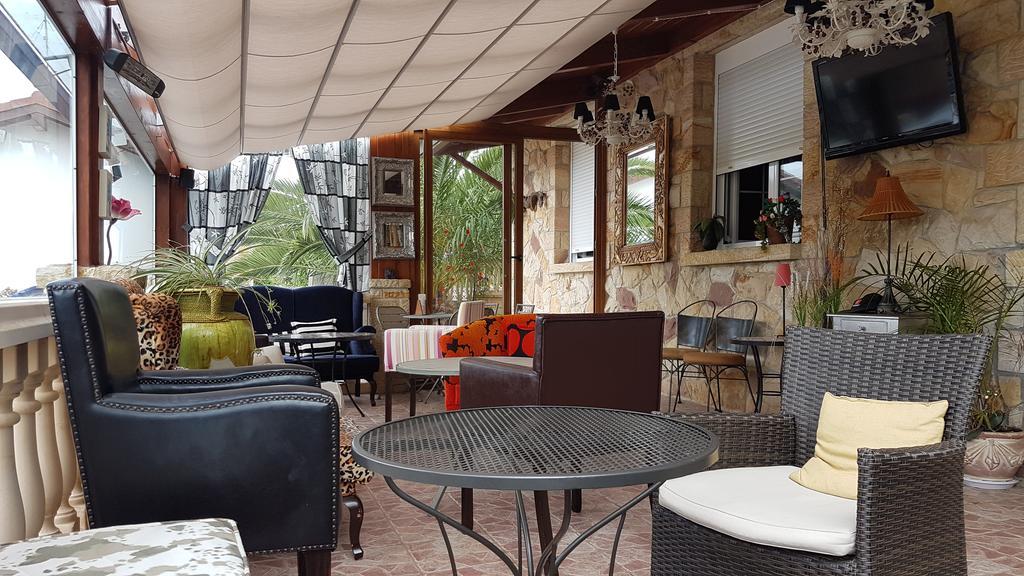 Hosteria Las Vinas โนฮา ภายนอก รูปภาพ